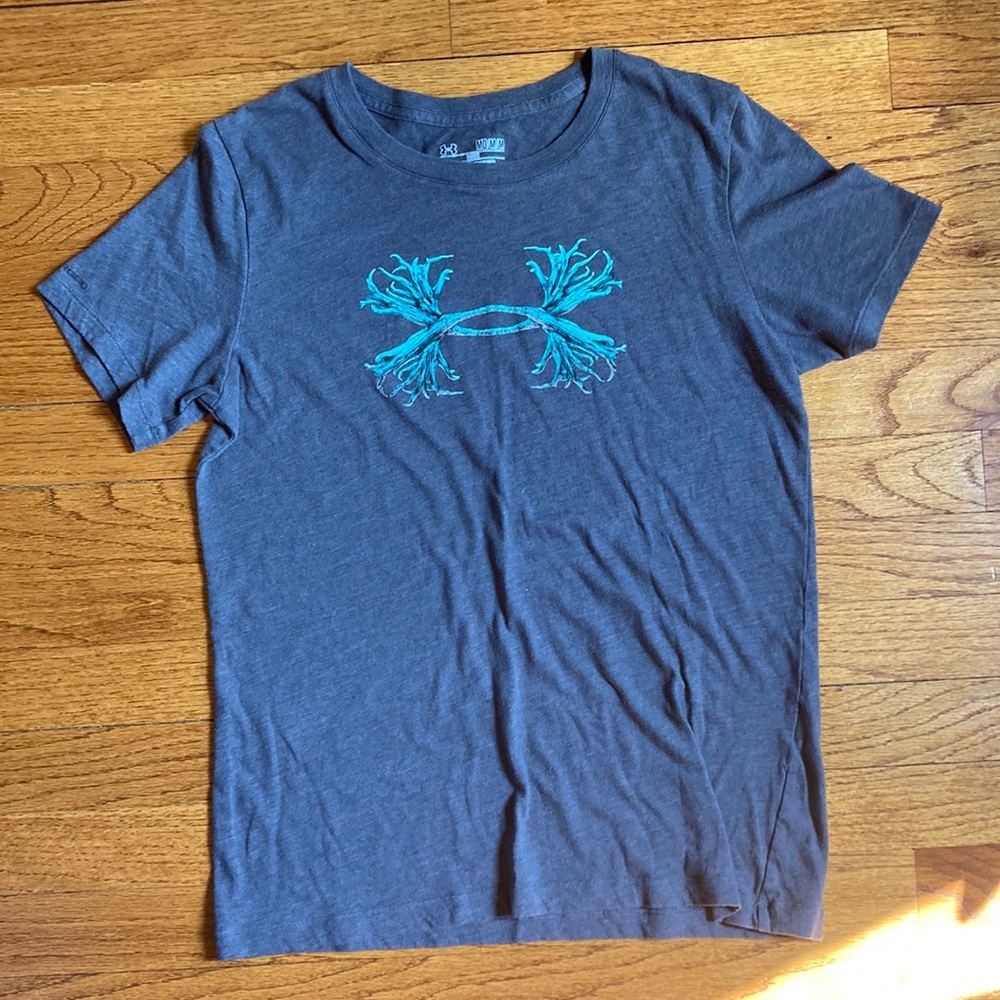 Under armour grey T shirt. Size medium. Has teal under armour logo on the front.